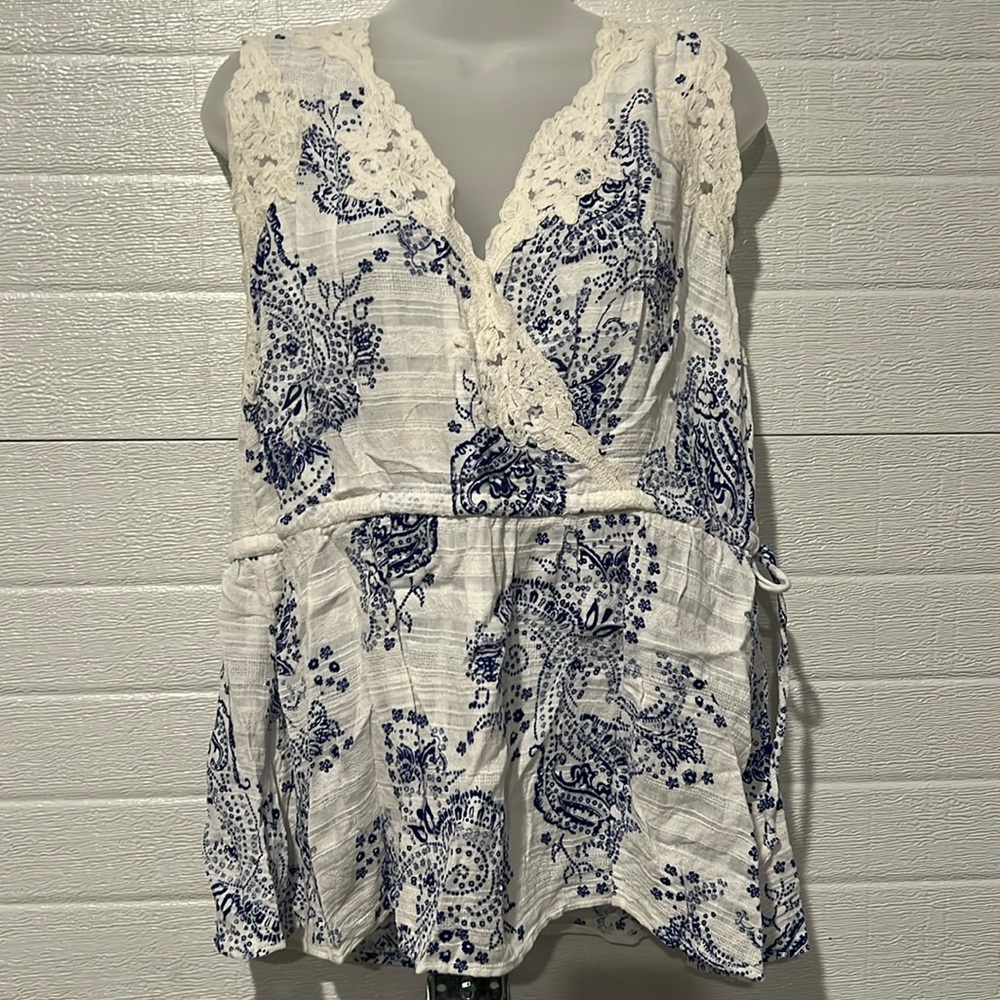 Cabi Veranda top